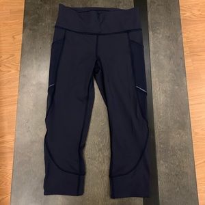 Lululemon Navy blue crop leggings
